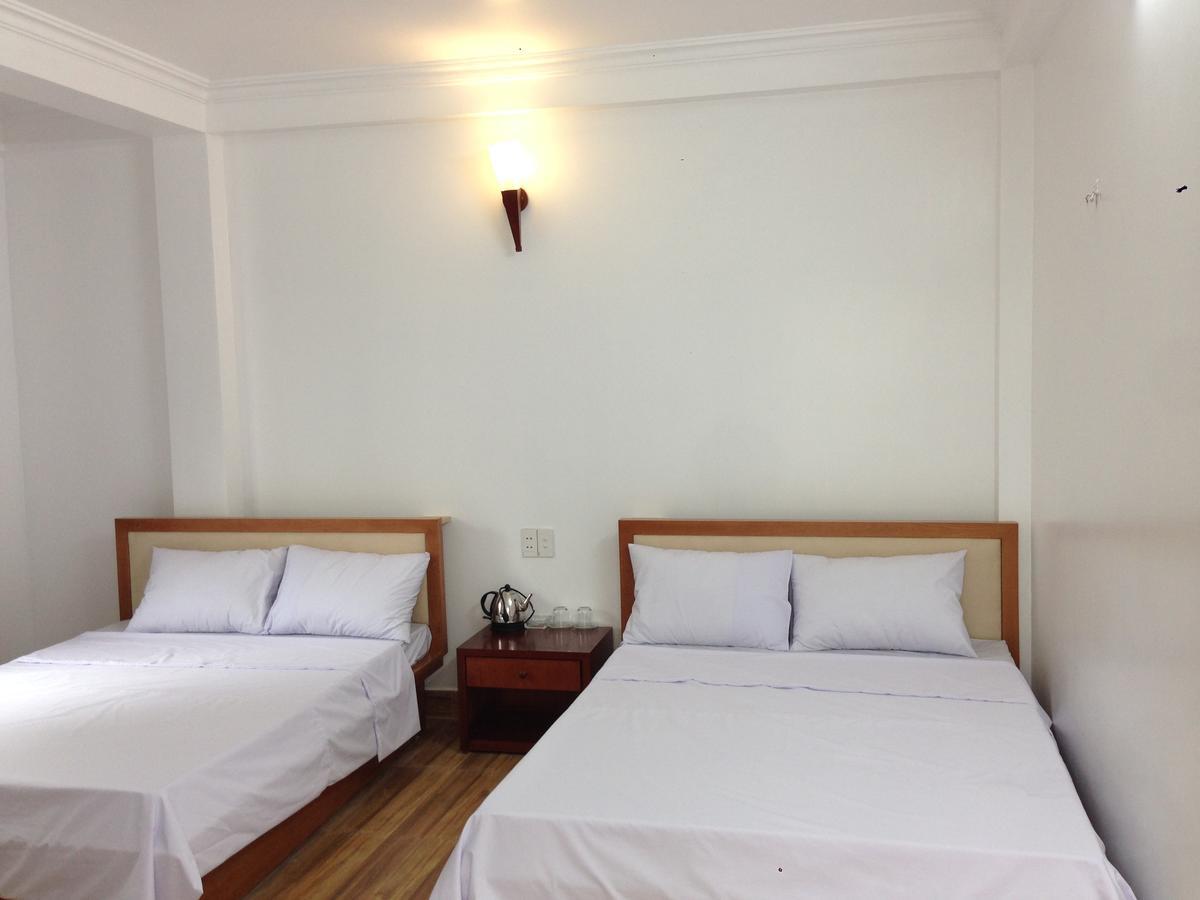 Hotel Hanh Hoa Chan Chau Esterno foto