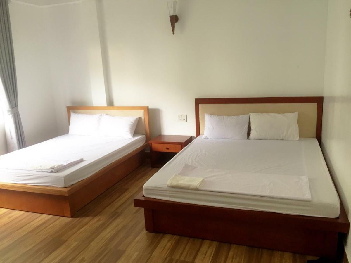 Hotel Hanh Hoa Chan Chau Esterno foto