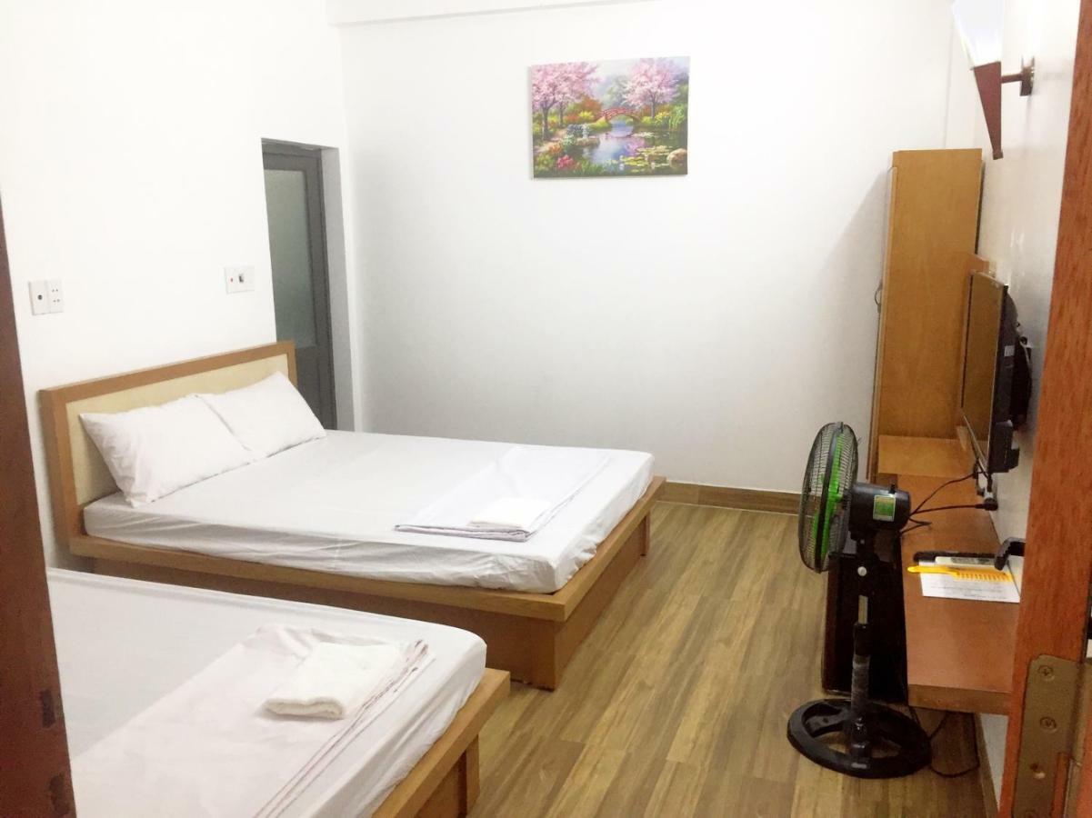 Hotel Hanh Hoa Chan Chau Esterno foto